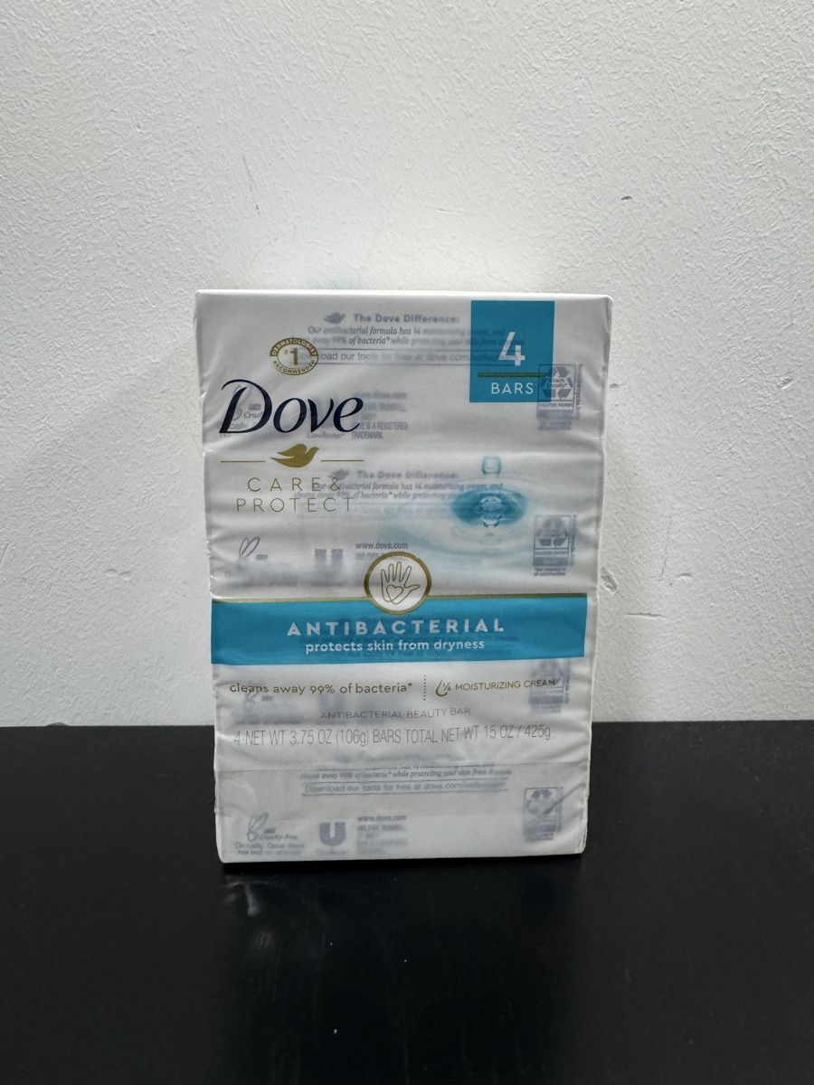 Duschen: Dove Antibacterial Soap 4 Stk. – Neu und originalverpackt aus Kilchberg ZH von Centipaide