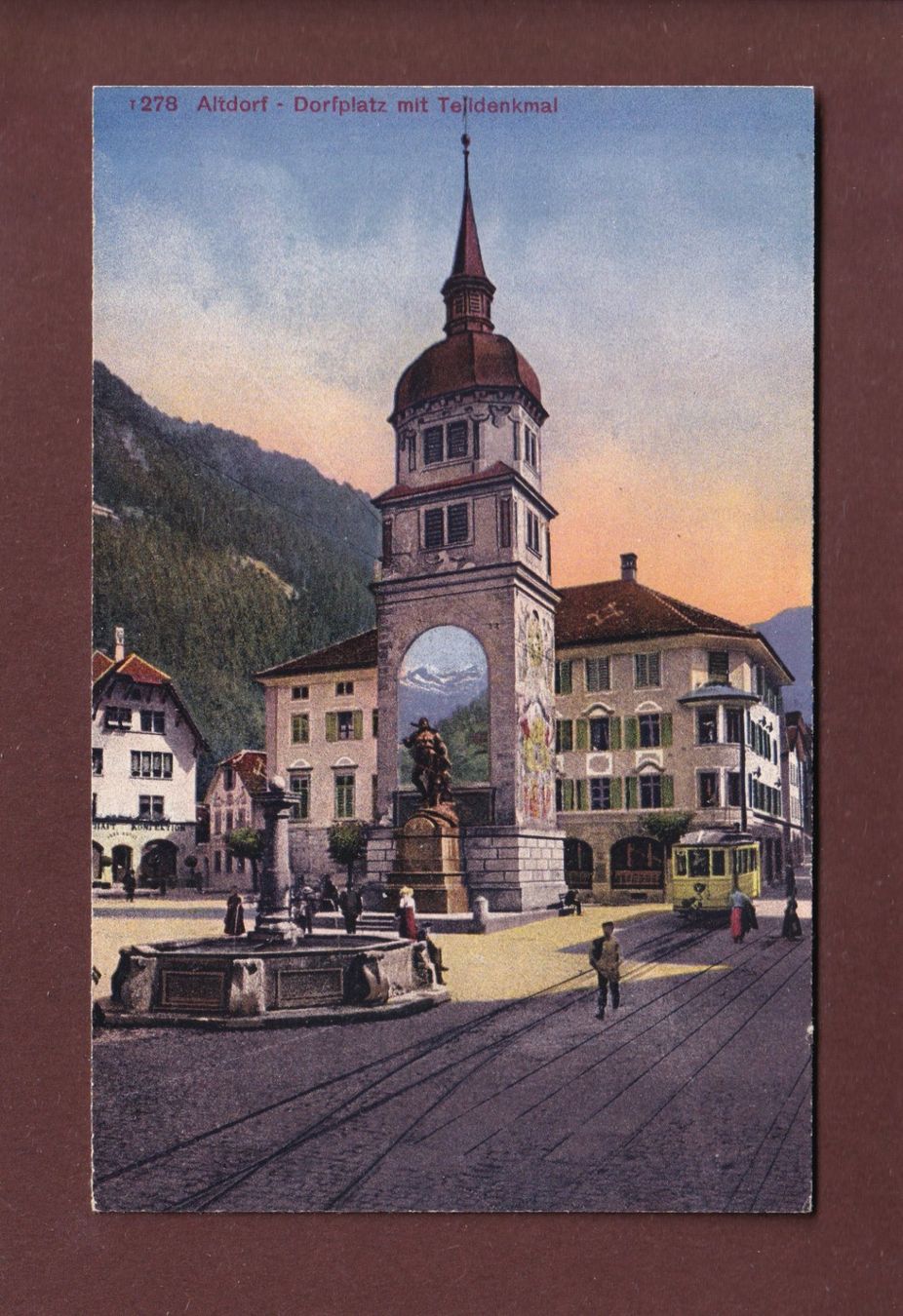 Cartoline postali: ALTDORF - Dorfplatz - Tram – Usato da Pully venduto da nicecards