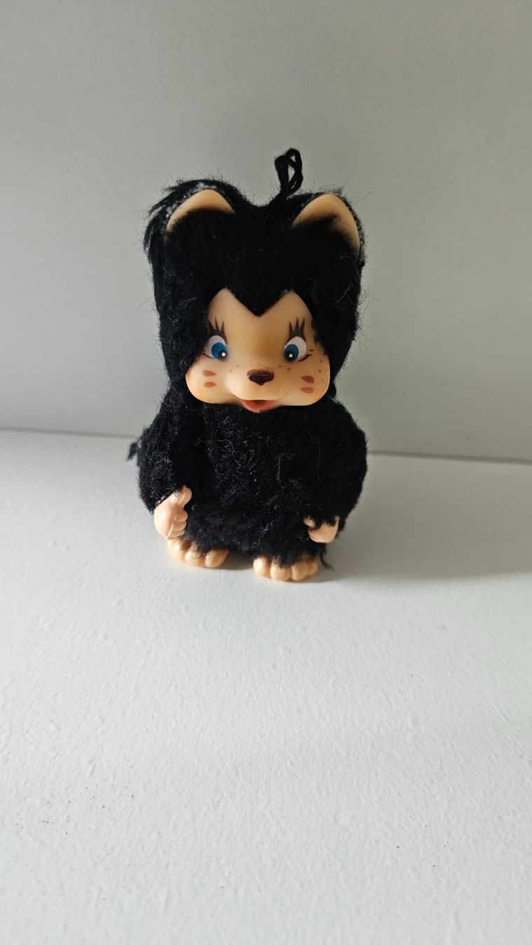 Monchhichi Giocattoli: Piccolo pupazzo Monchhichi – Usato da Melano venduto da H-Sara