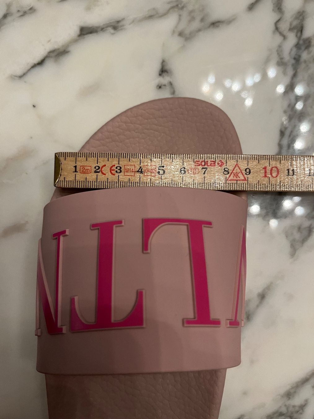 Valentino Scarpe da donna: Valentino Badeschuhe rosa Grösse 39 – Nuovo (secondo la descrizione) da Wohlen AG venduto da SZS30 7