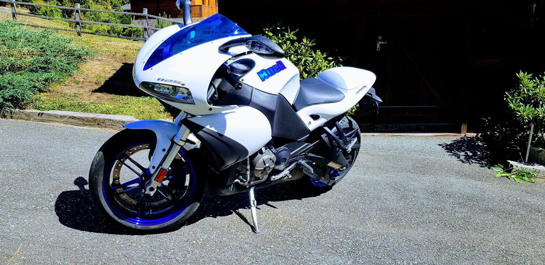 Buell Strada: Buell 1125R – Usato da La Chaux-de-Fonds venduto da miami-vice1985
