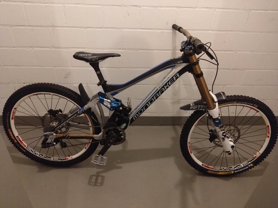 Mondraker Biciclette: Mondraker Summum 2014 Pro Team – Usato da Ermatingen venduto da ver_vs8d