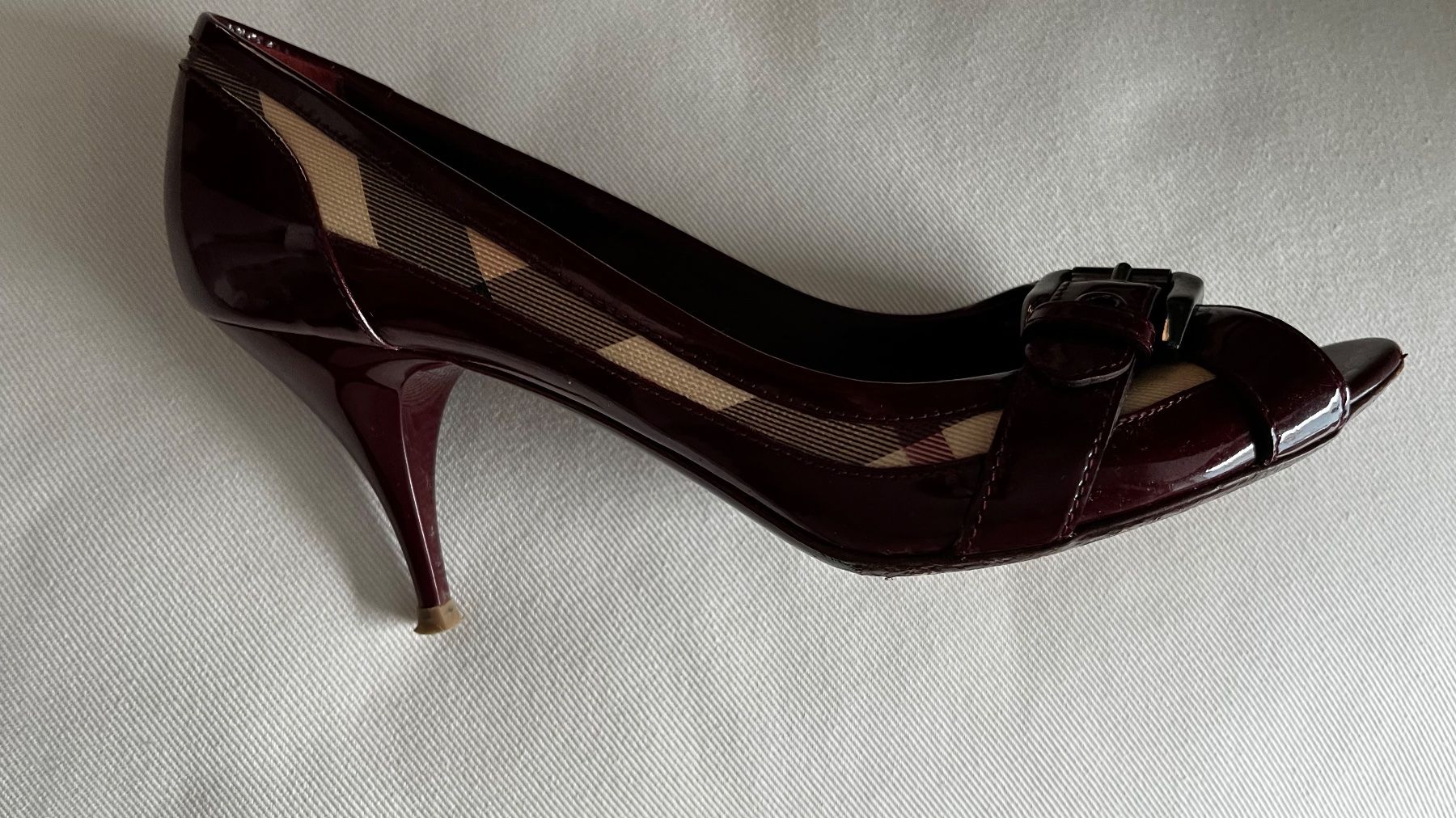 Burberry Damenschuhe: BURBERRY offene Pumps in Bordaux – Gebraucht aus Zürich von ann_ngp7 1