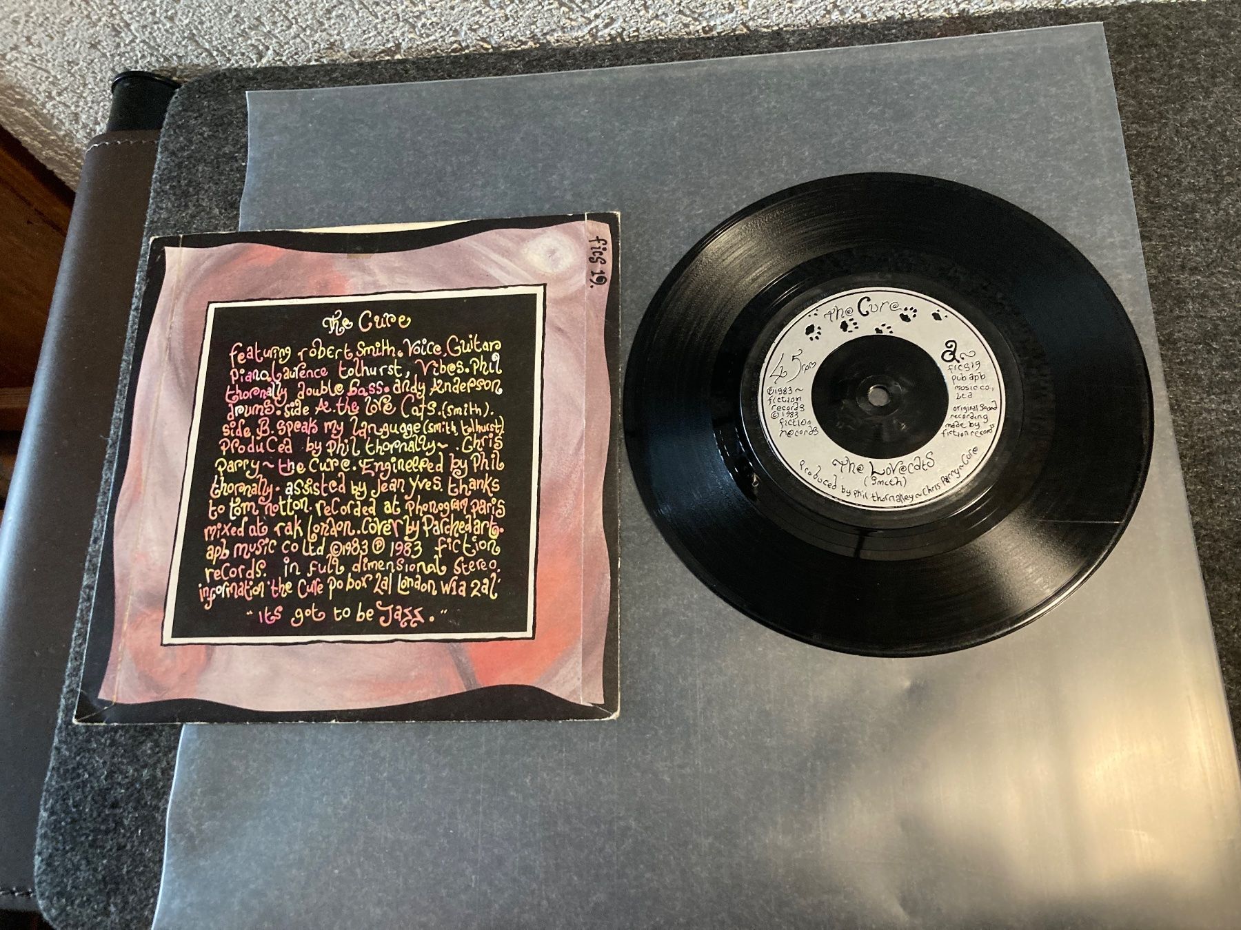 Schallplatten: The Cure - The Love Cats – Gebraucht aus Fribourg von Karushi 1