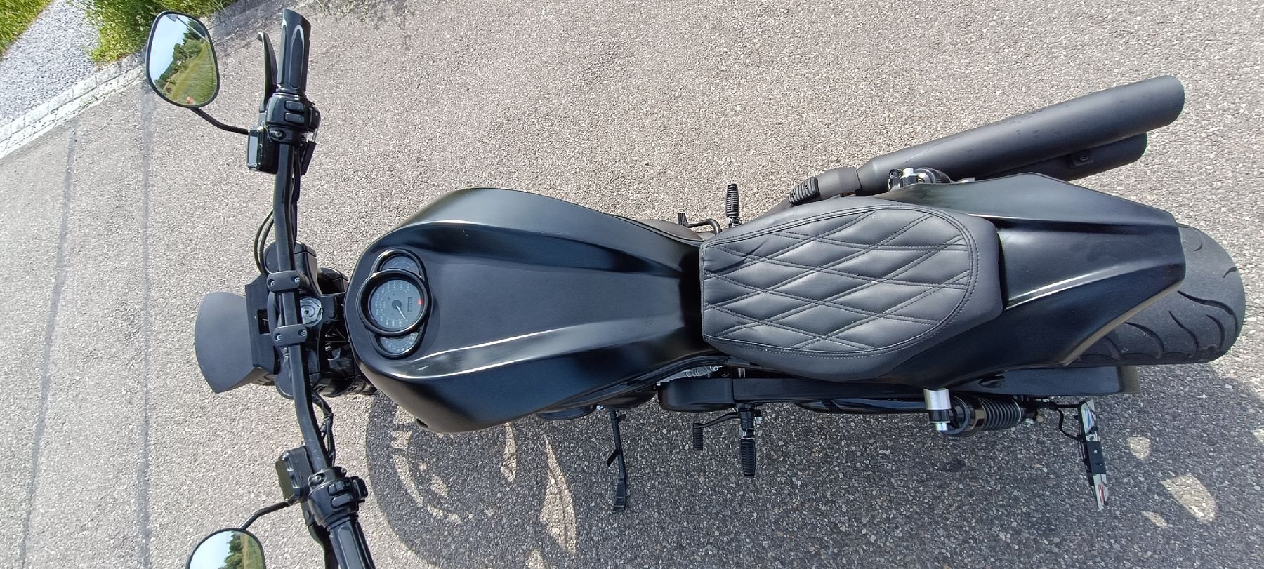 Harley-Davidson Strada: Harley Davidson VRSCR Street Rod Custom – Usato da Uster venduto da itani7789 5
