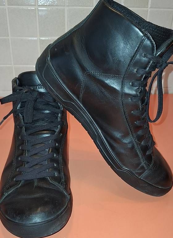 Scarpe da uomo: Sneakers moto Stylmartin Core gr. 42 – Usato da Vacallo venduto da cross02