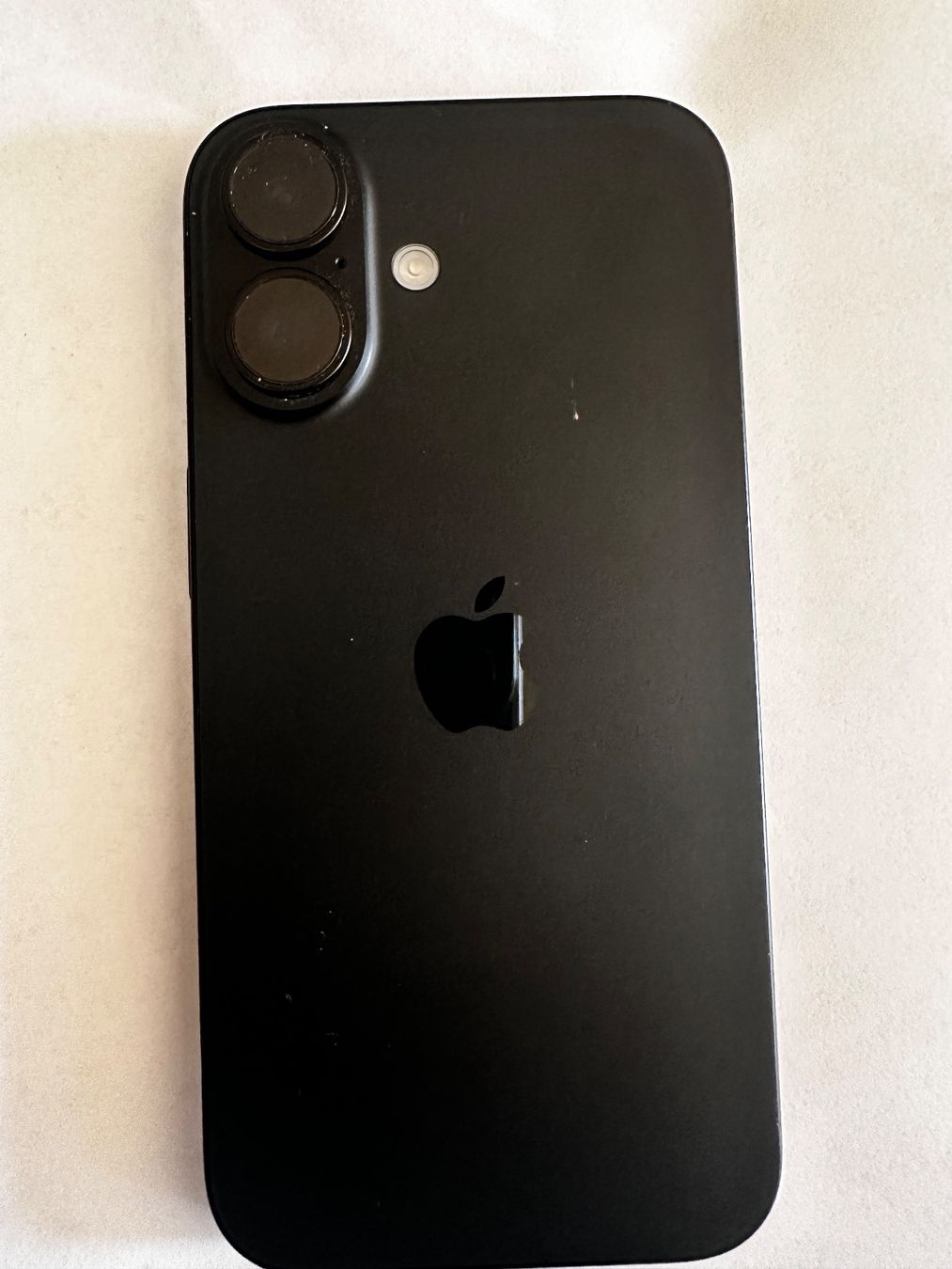 Apple Telefoni cellulari / Smartphones: APPEL IPhone 16 ICloud gesperrt – Difettoso da Zürich venduto da fer_mhr9 1