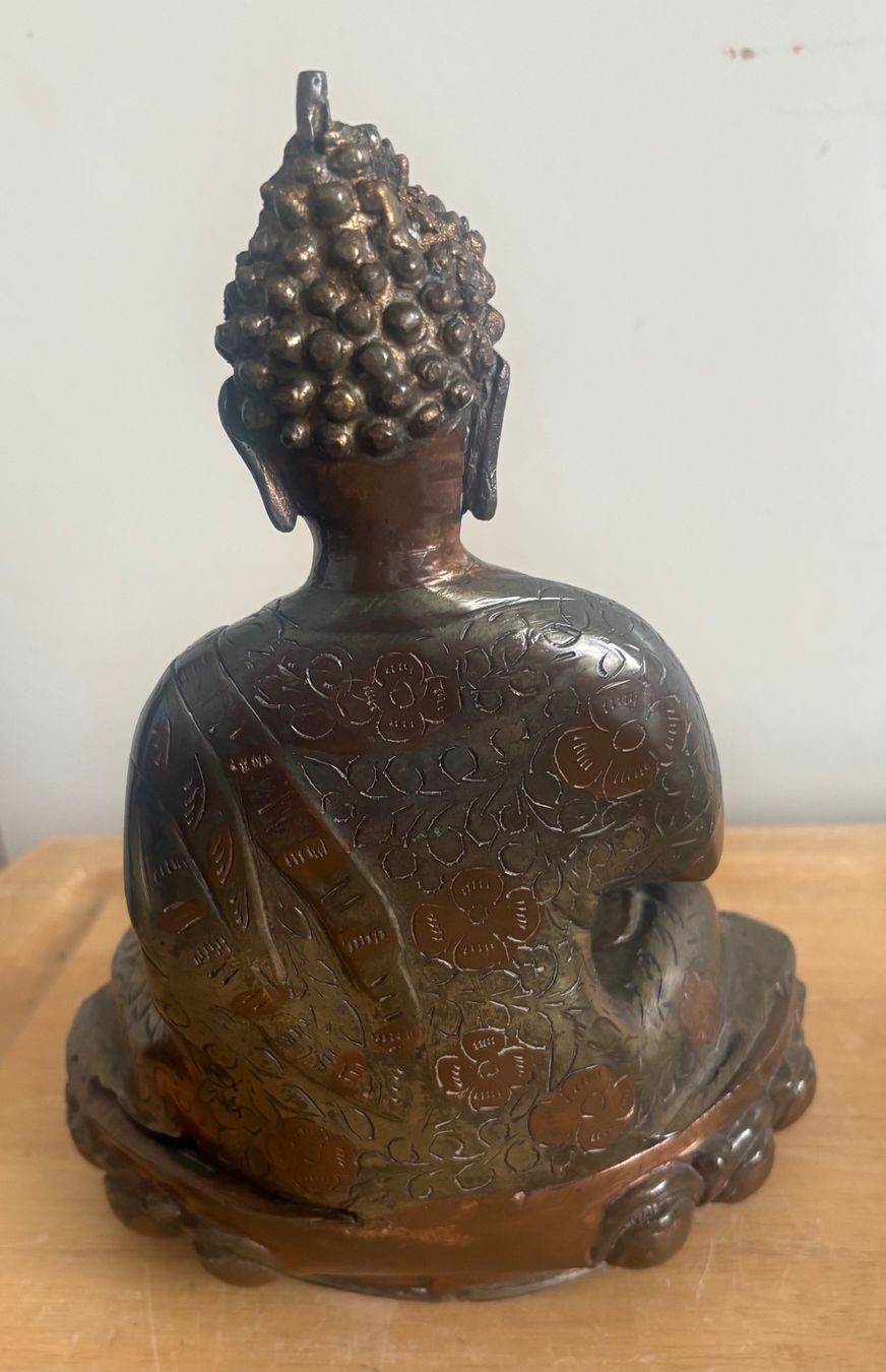 Figuren: Buddha Figur Bronze Sitzend  24 cm – Gebraucht aus Frick von Rukki 3