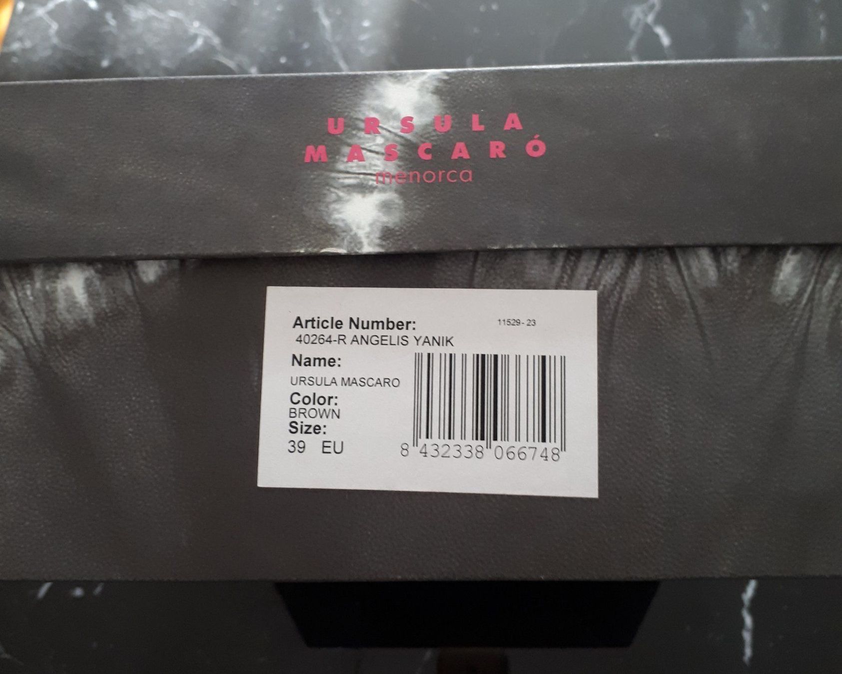 Chaussures femmes: Chaussures à plateforme en daim. – D'occasion à Neuchâtel par wikit 1