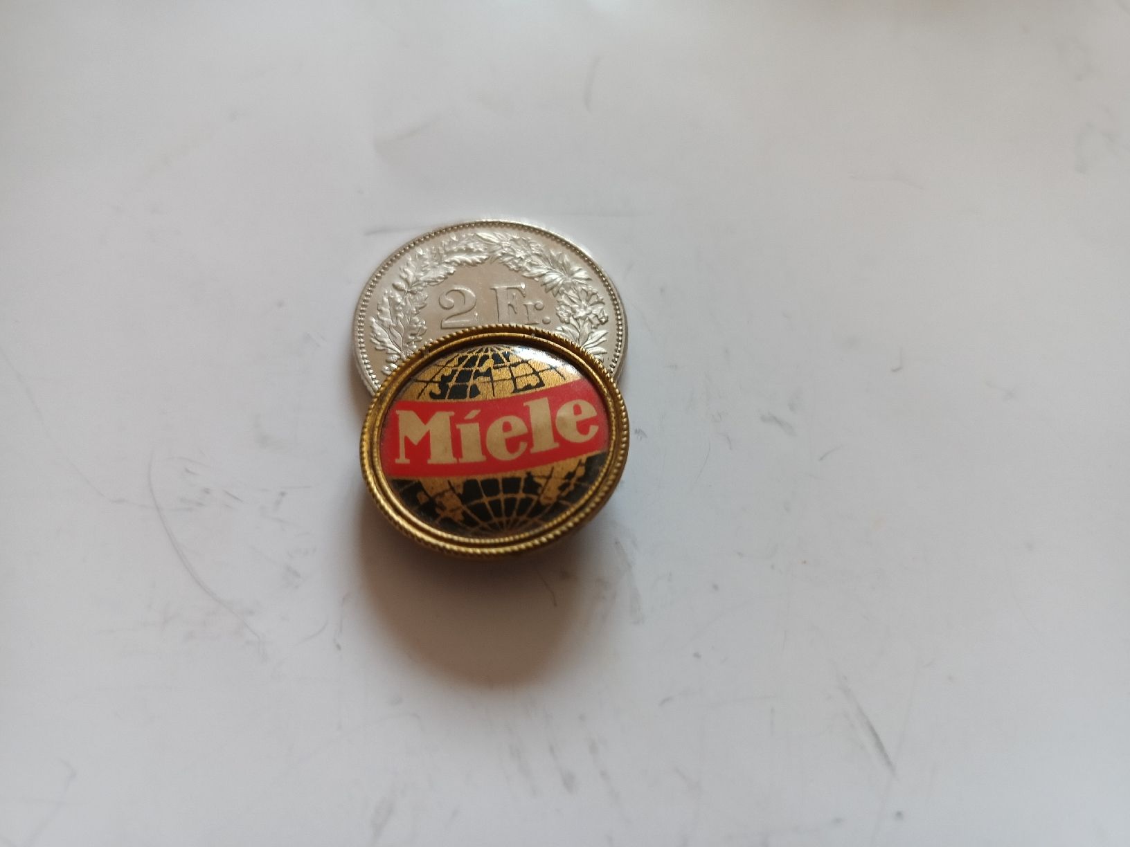 Spille & Fermagli: Broche Miele machine à laver... – Usato da Bex venduto da Canouille 2