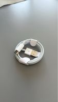 USB-C auf USB-A Ladekabel weiss neuwertiger Zustand