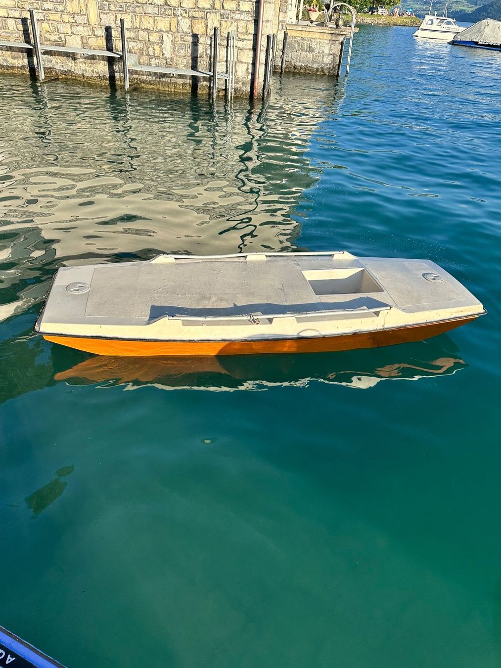 Barche: Klassisches Badeboot/Ruderboot,  weissorange, 3 x 1.15 Meter – Usato da Bern venduto da Popeye1 6
