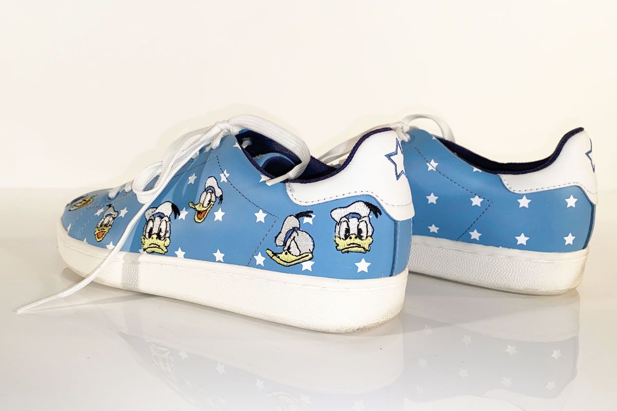 Scarpe da donna: Moaconcept Donald Duck Sneakers hellblau Gr. 39 – Usato da Ballwil venduto da ClassicGallery 4