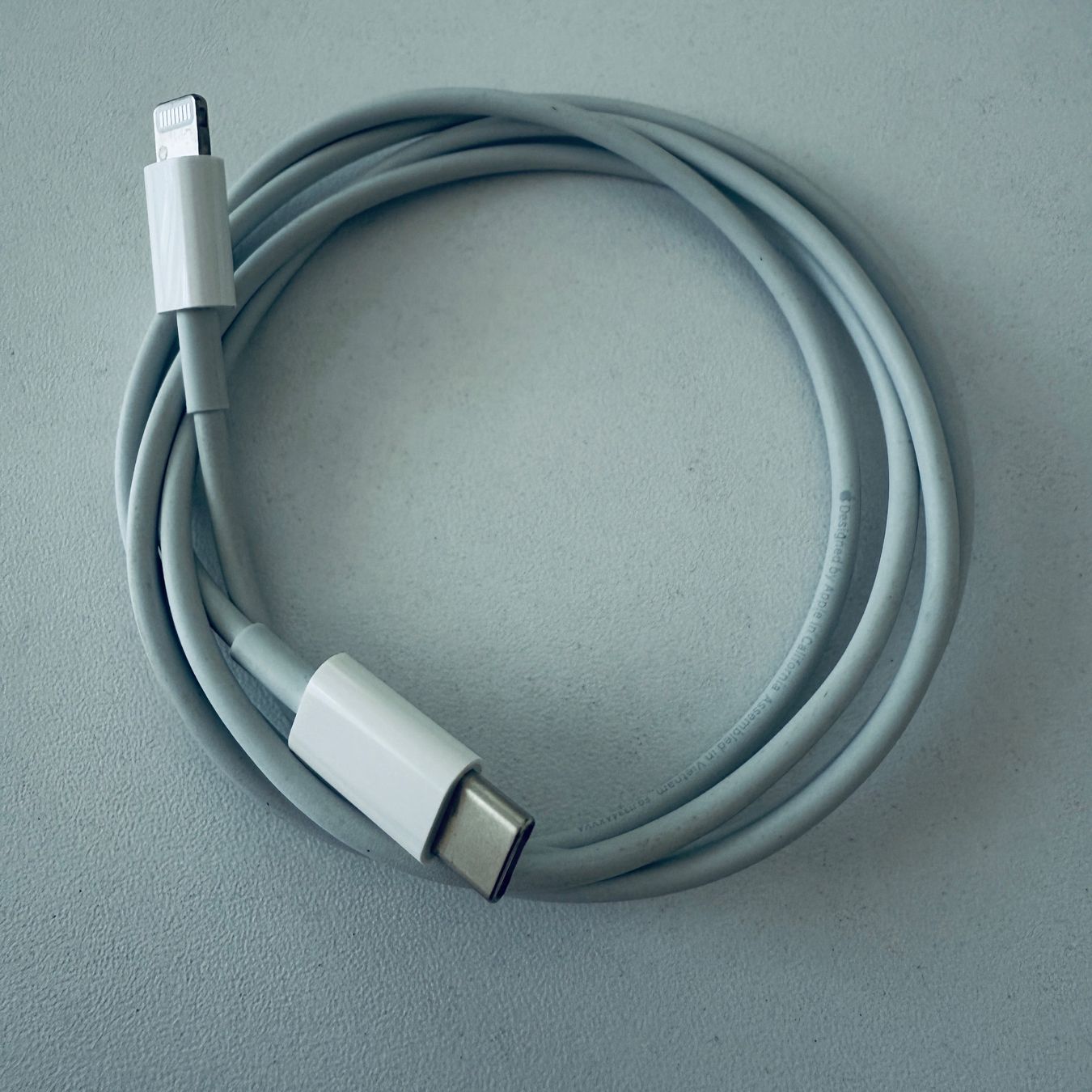 Apple Cavi: Original Apple Lightning auf USB-C Kabel 1 Meter – Nuovo (secondo la descrizione) da Basel venduto da MY.AIRPODS.SHOP 1
