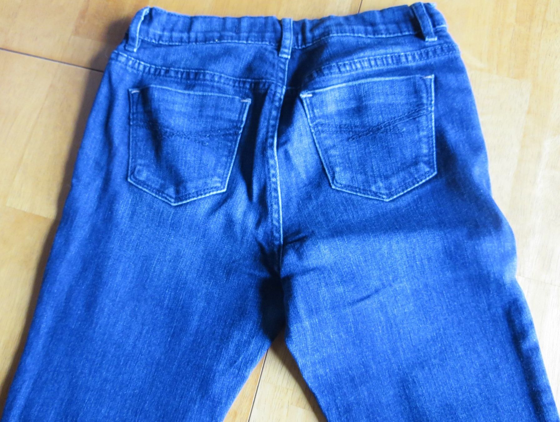 Pantaloni: GAP Jeans 10 regular – Usato da Athenaz (Avusy) venduto da Kurtzuegg 2