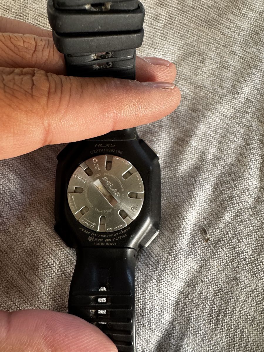 Polar Smartwatch: 2x Polar RCX5 Black – Defekt aus Vevey von Eiden77 6
