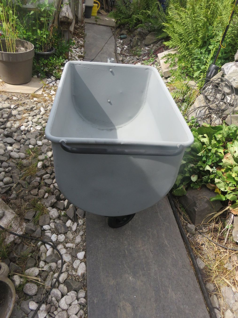 Carriole: Futterwagen🤩 Mistwagen - Hochbeet -Blumenbeet Robust – Usato da Schötz venduto da Vulkan2 5