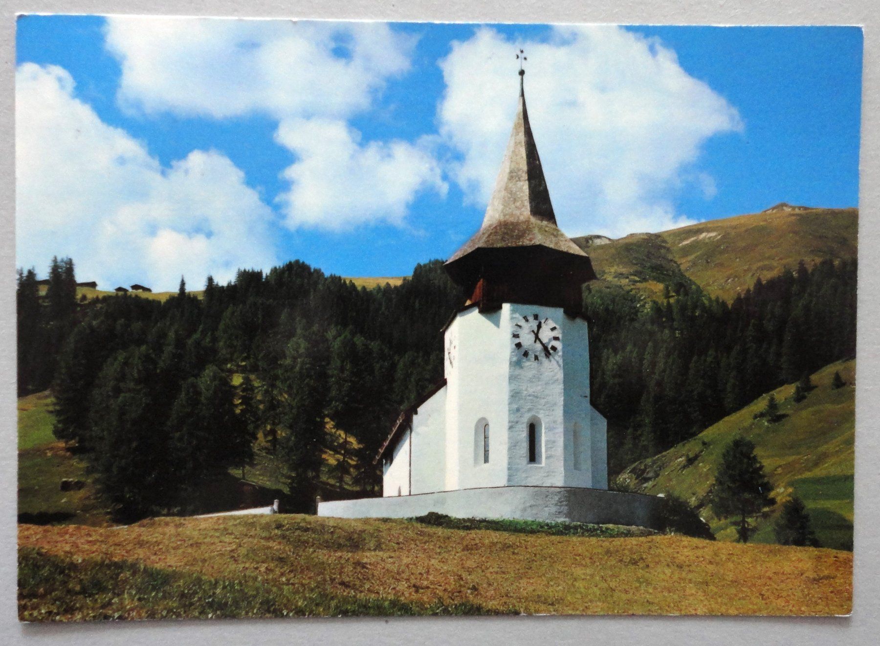 Ansichtskarten: Davos, Das Frauenkirchli – Gebraucht aus Fétigny von Billy2miny