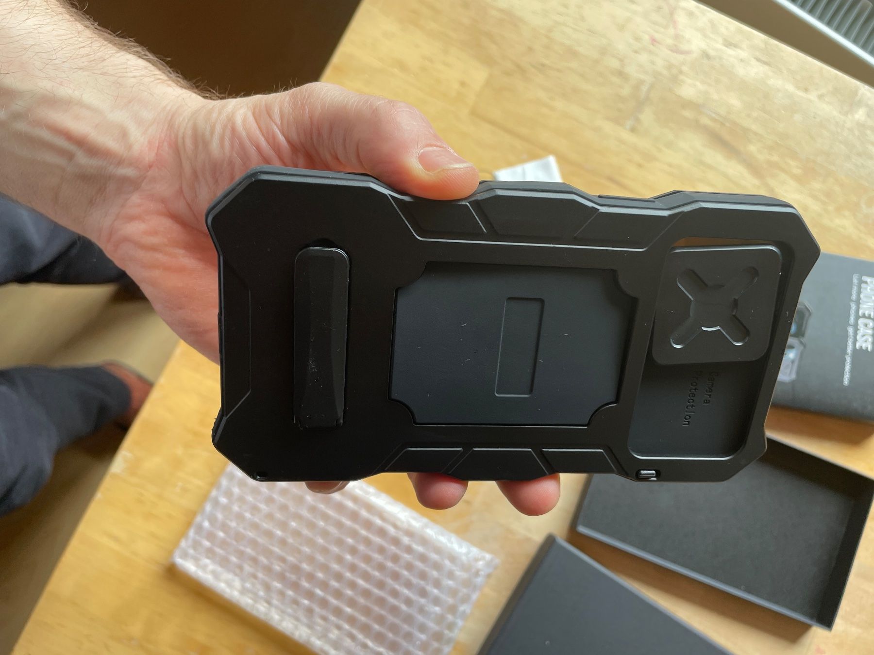 Covers & Schutzfolien: I Phone 12 Pro Max- Neue, robuste Handyhülle mit Ständer – Neu und originalverpackt aus Sent von ManuelB07 4