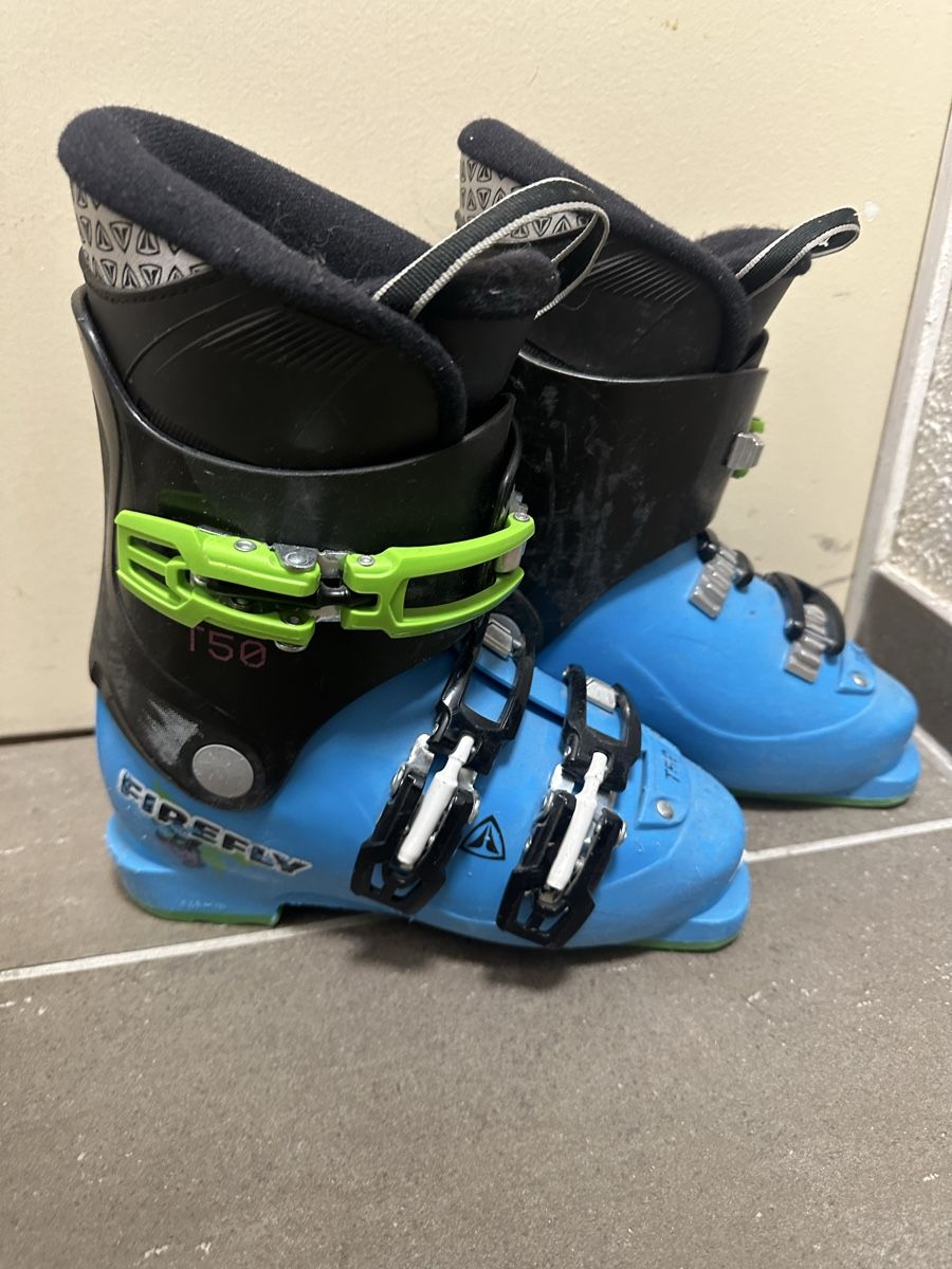 Schuhe für Jungen: Skischuhe Grösse 245mm – Gebraucht aus Busswil von billib 1