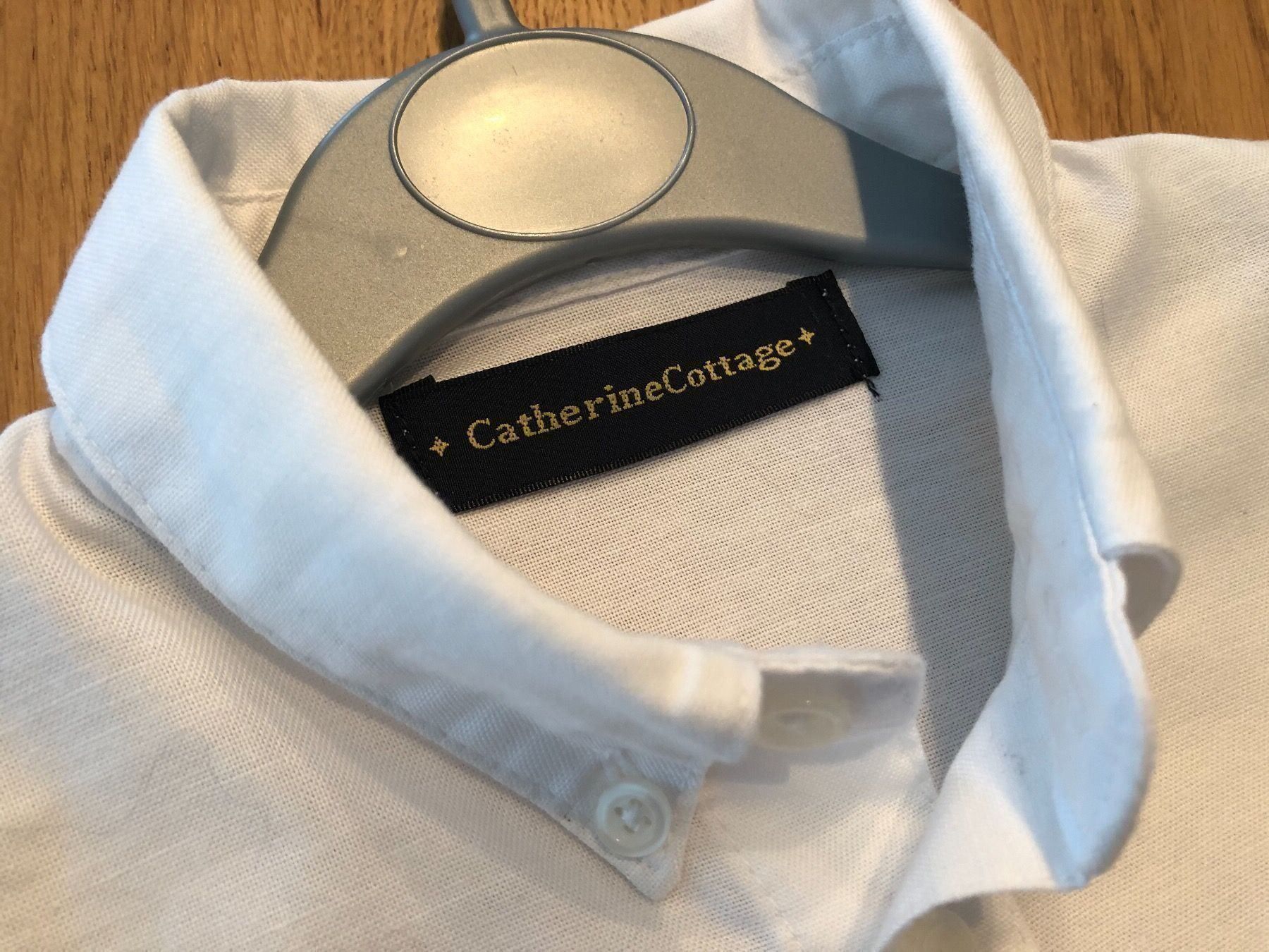 Camicie, T-shirt & Polo: Catherine Cottage Hemd 120cm – Usato da Zürich venduto da asocaciu