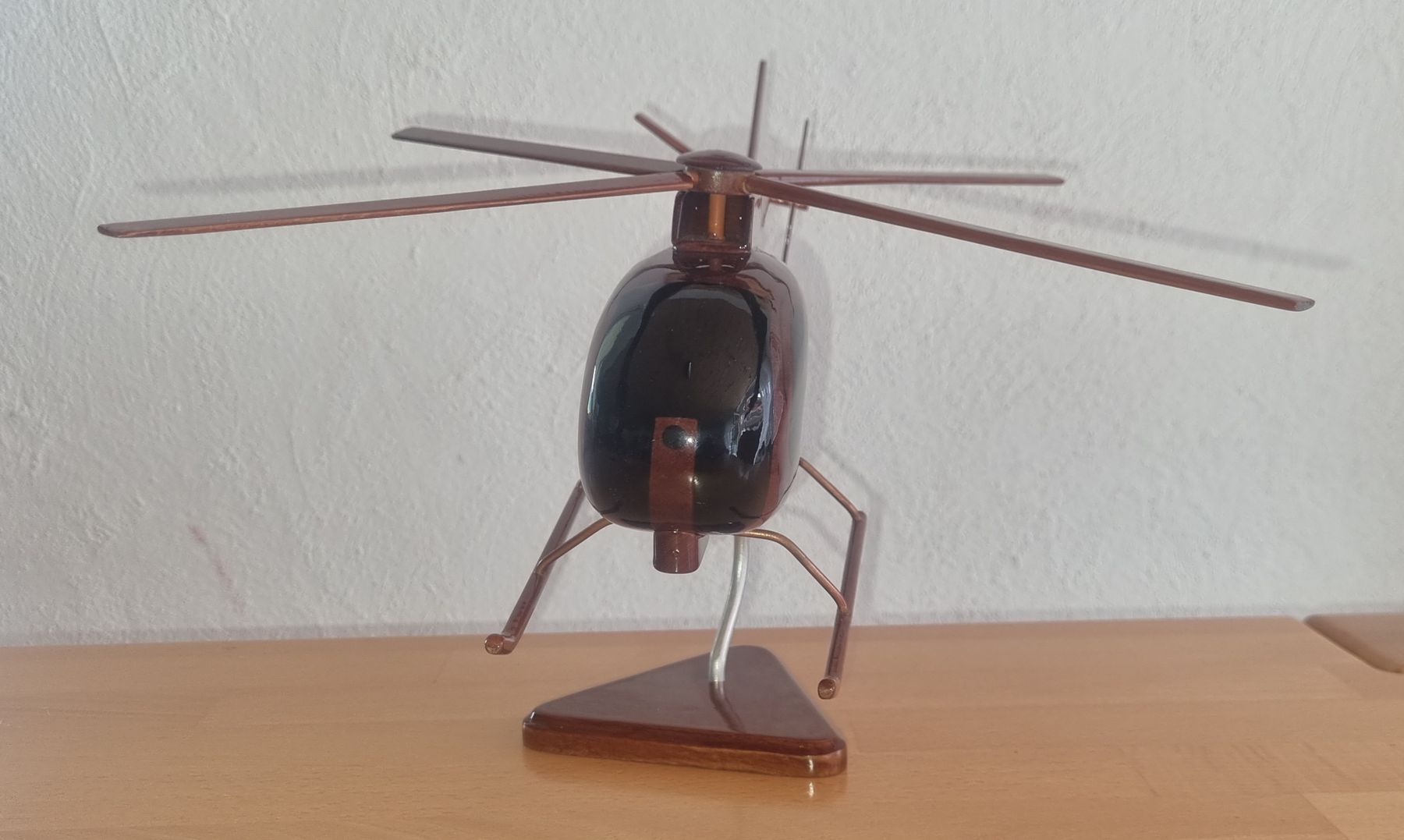 Modellbausätze & Standmodelle: Helikopter Modell Hughes 369HS/500C – Neu (gemäss Beschreibung) aus Wilderswil von sigikopter315 1