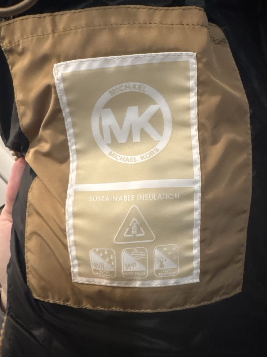 Michael Kors Giacche: Michael Kors Winterjacke Beige Grösse S – Usato da Schöftland venduto da Ana.20 5