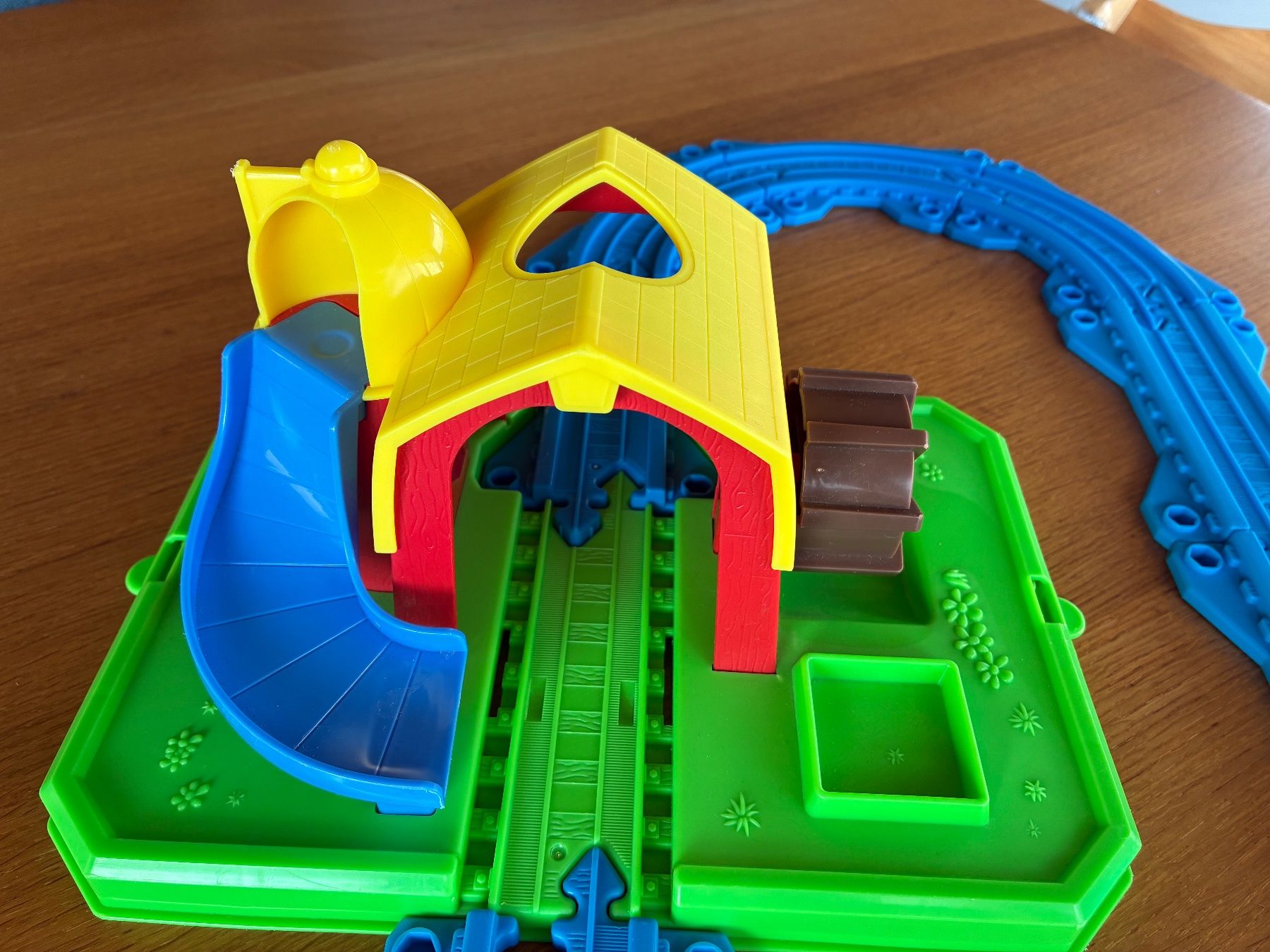 Spielzeuge: Spin Master Mighty Express Farmbahnhof – Gebraucht aus Ruschein von CalmAir 3