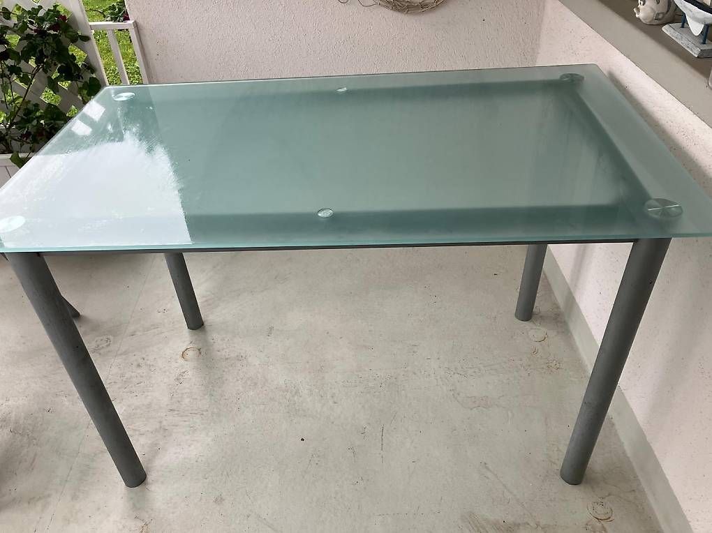 Set de table et chaises: Tisch mit 4 Stühle – D'occasion à Aegerten par meliiiii