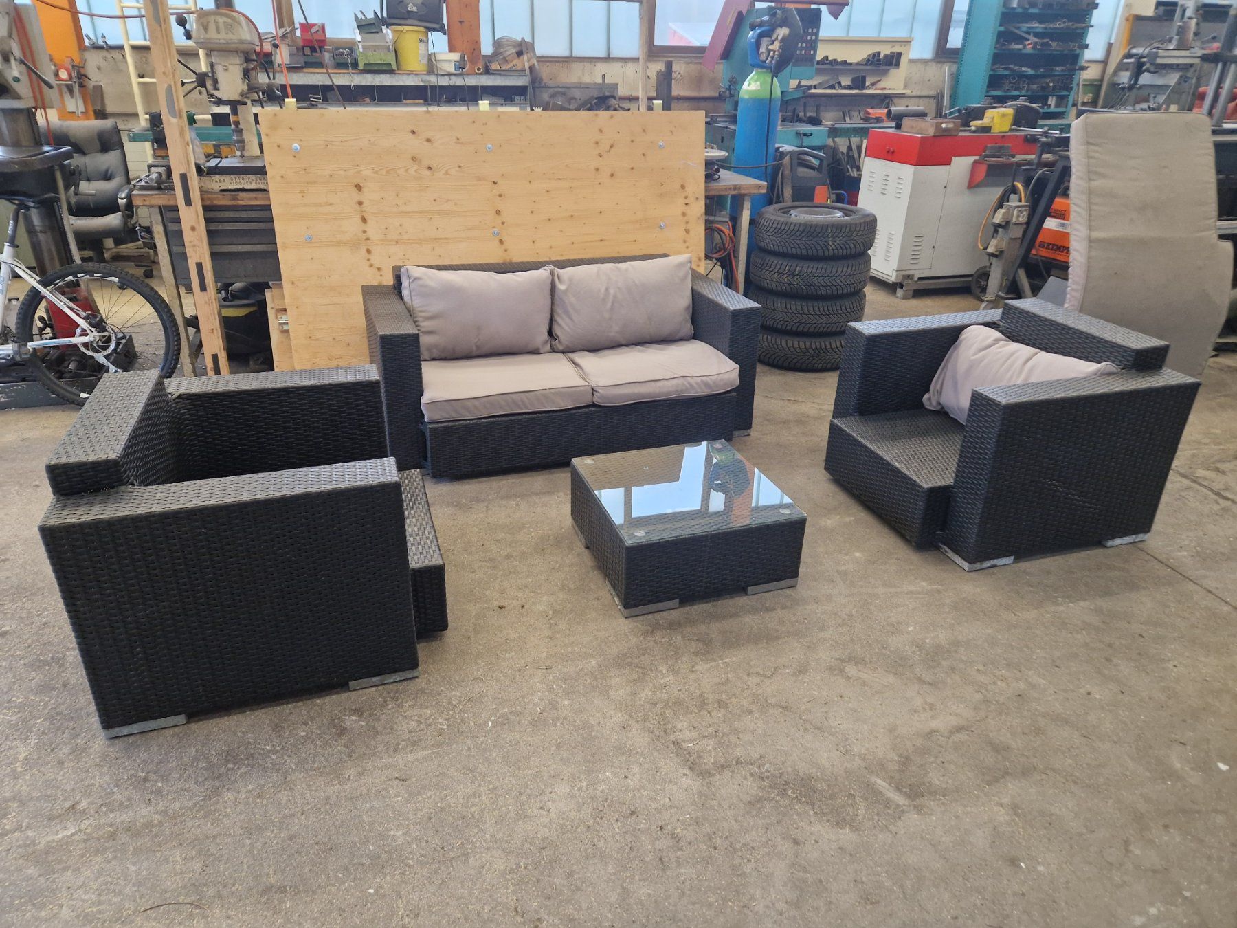 Poltrone: Gartenlounge – Usato da Einsiedeln venduto da mar_jj5f