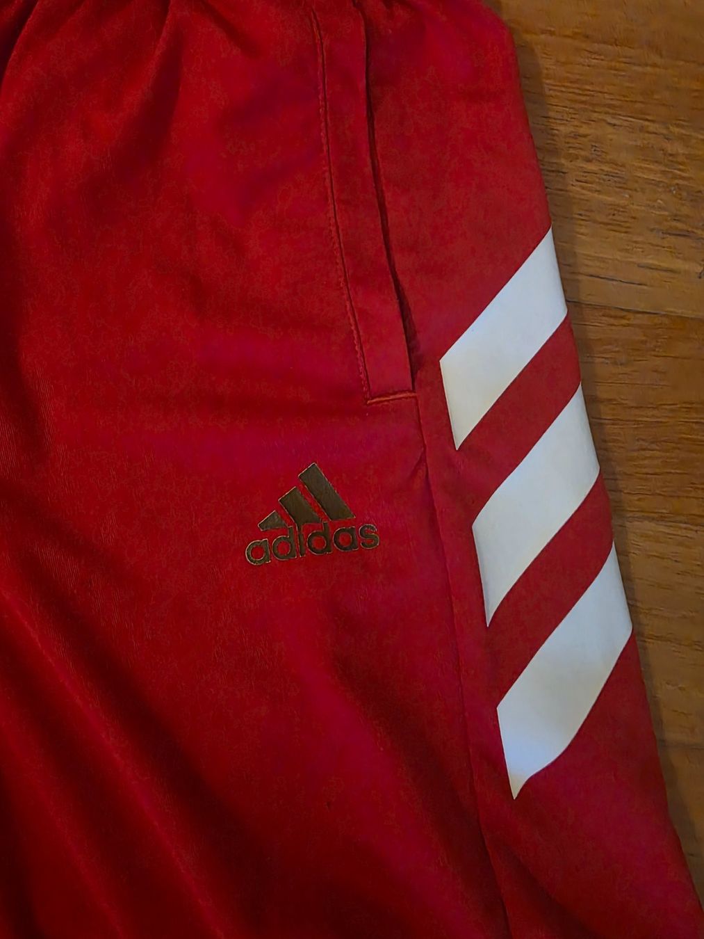 Adidas Scarpe, pantaloni & magliette da ginnastica: Adidas Shorts Mo salah gr 152 – Usato da Hohenrain venduto da JUSTY79 2
