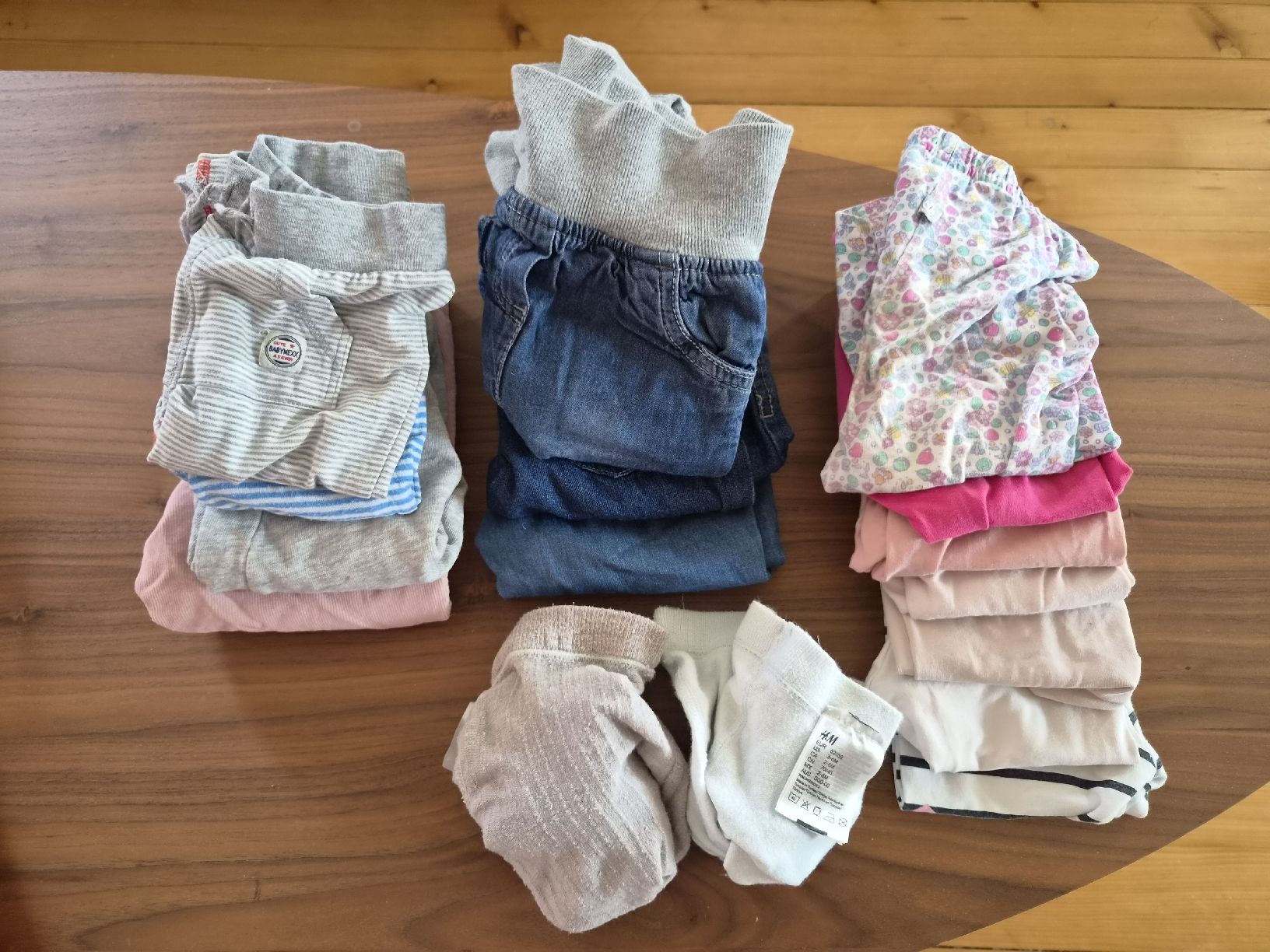 Lotti & Set di vestiti: Kleiderpäkli Mädchen, Gr. 68-74 – Usato da Schötz venduto da Puppentanz2