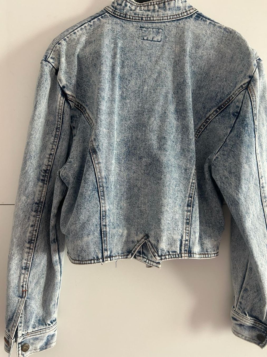 Giacche: Coole Jeansjacke im 80er Stil, Gr. 3, – Usato da Basel venduto da Friend68 2