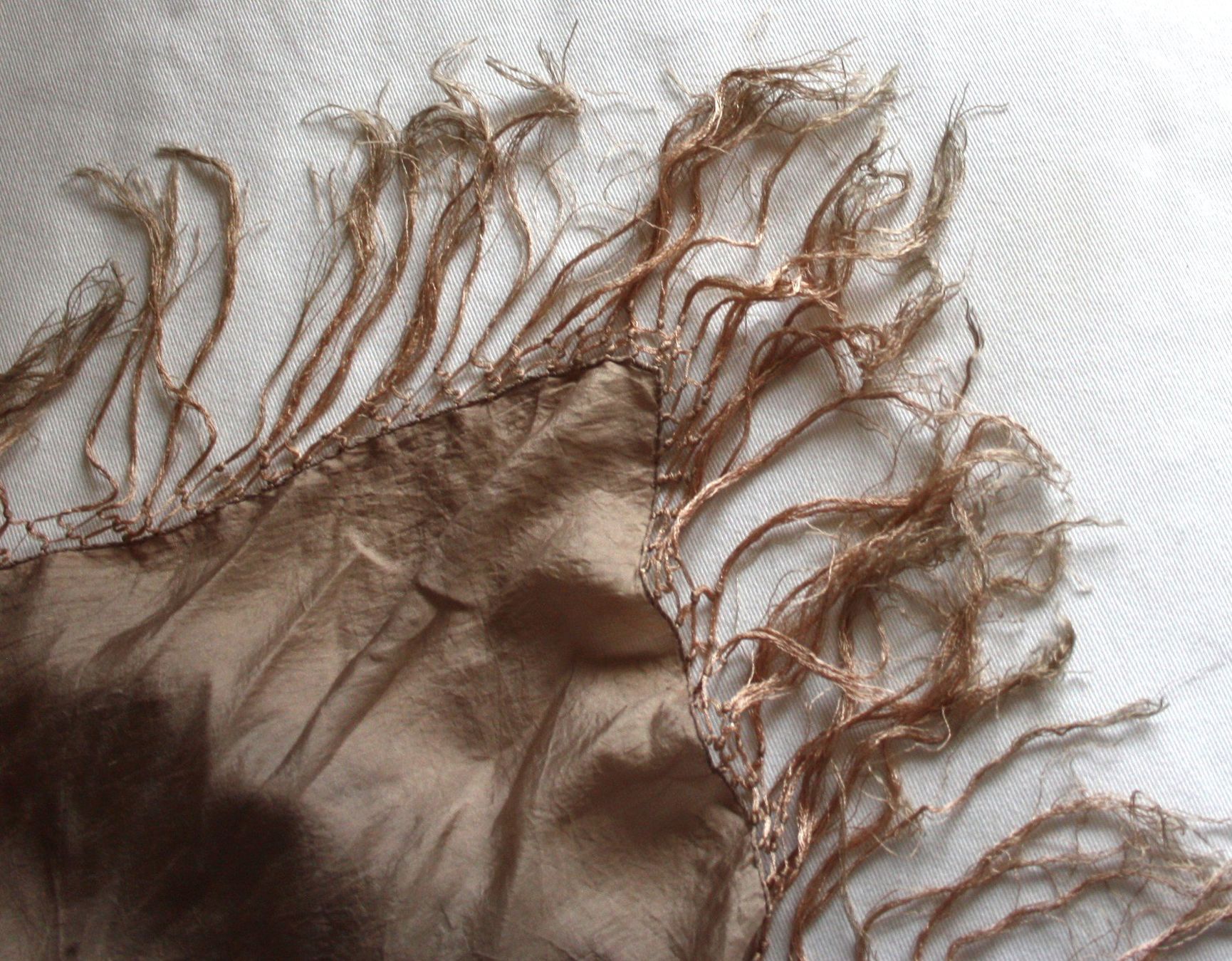 Foulard & Sciarpe: Schal Schultertuch Seide beige – Usato da Flüelen venduto da Diversicum-Vintage 4