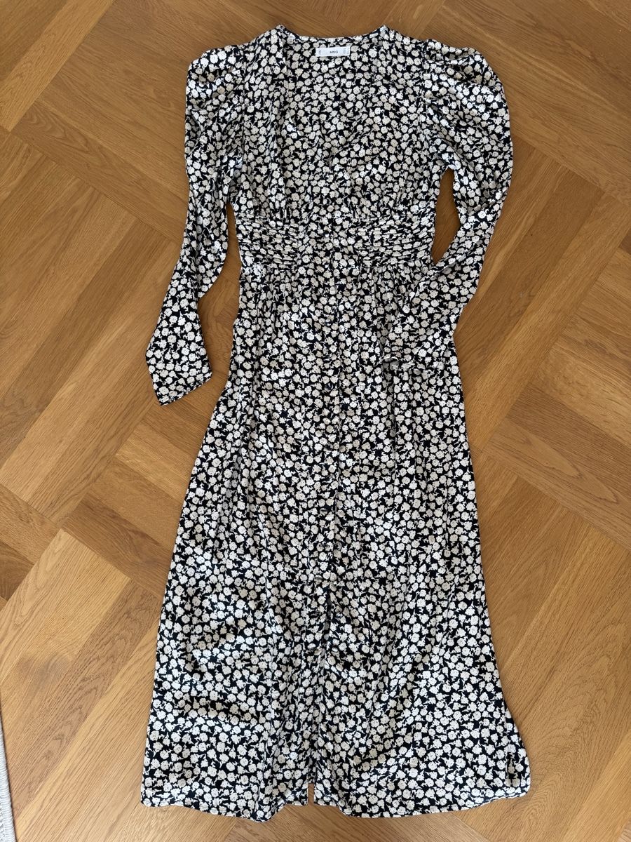 Mango Kleider: Mango langes Kleid schwarz-weiss, Grösse S – Gebraucht aus Zürich von blancali 4