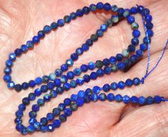Stein Perlen Strang L-8802 – Lapislazuli 3mm facettiert 38cm