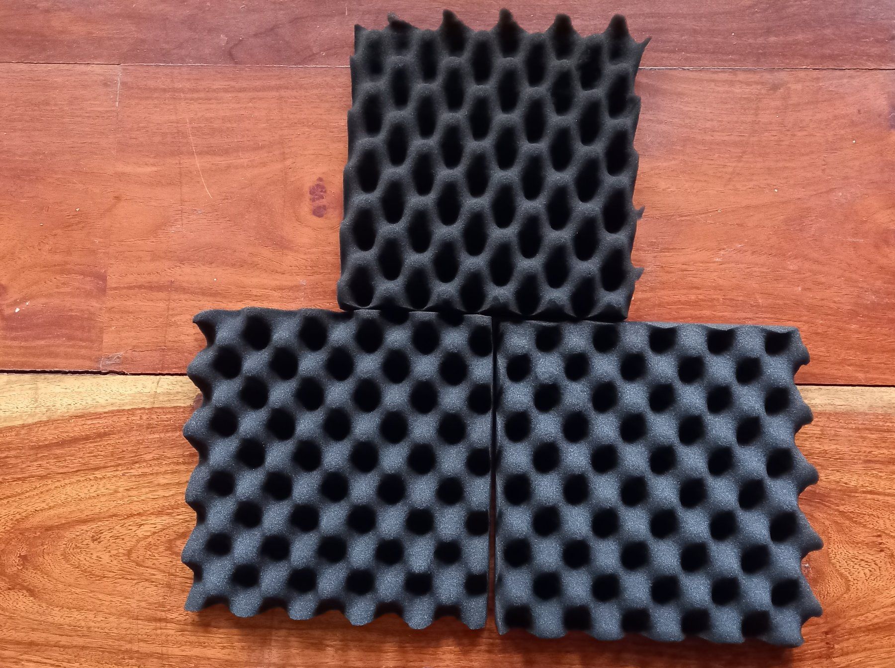 Altri accessori: 24x Akustikschaumstoff akustischen Behandlung von Studios – Nuovo e nell'imballaggio originale da Bremblens venduto da LOVA-MUSICA-SHOP 1