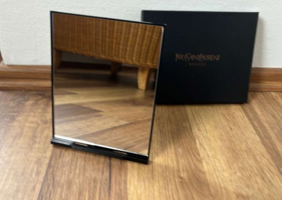 Saint Laurent Specchi: ysl spiegel – Usato da Rebstein venduto da Soju3 1