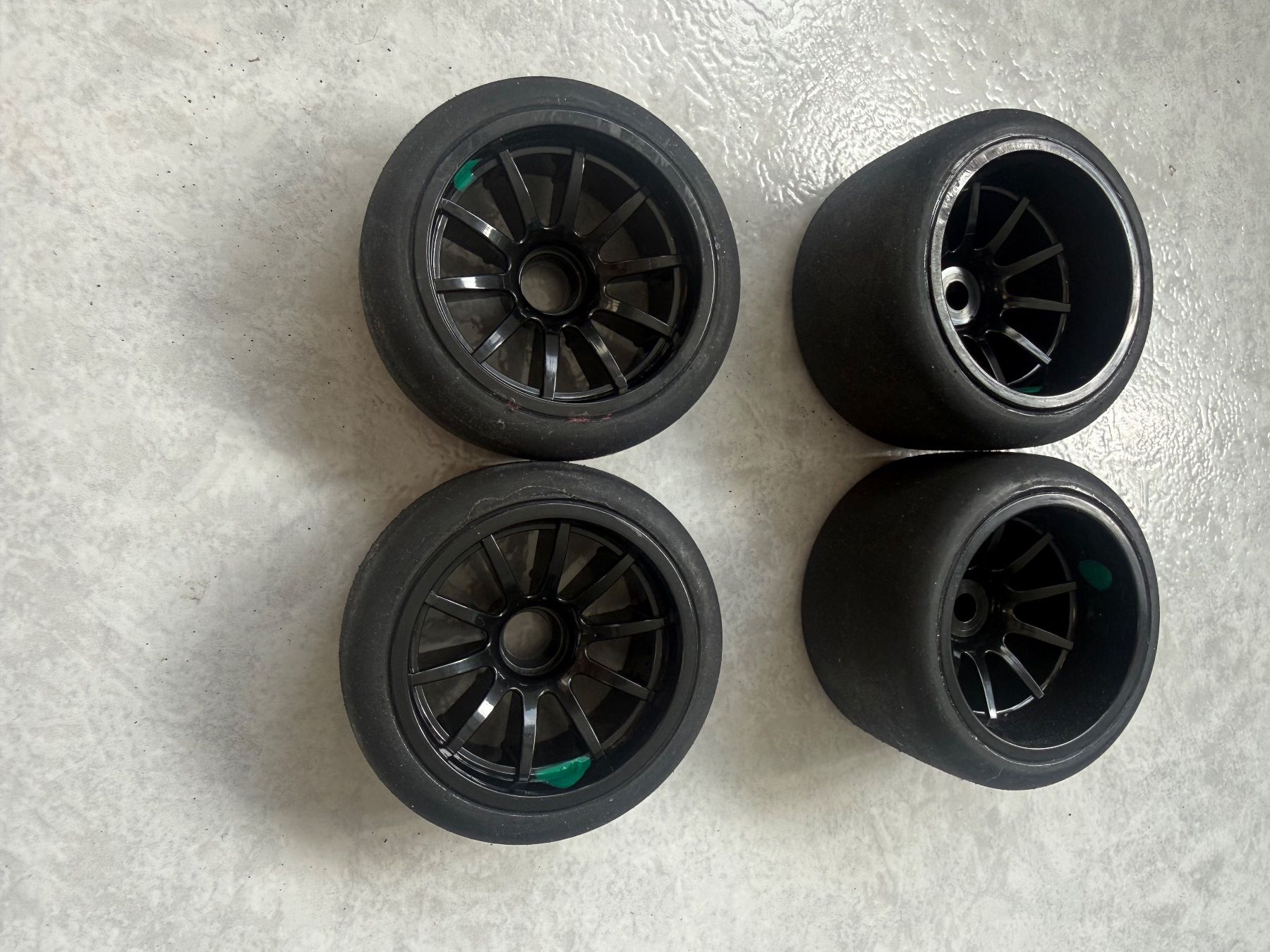 Tamiya RC Modellbau: set pneumatici rc 1/10  Formula 1 marca Sweep – Gebraucht aus Monte Carasso von Ely67 1