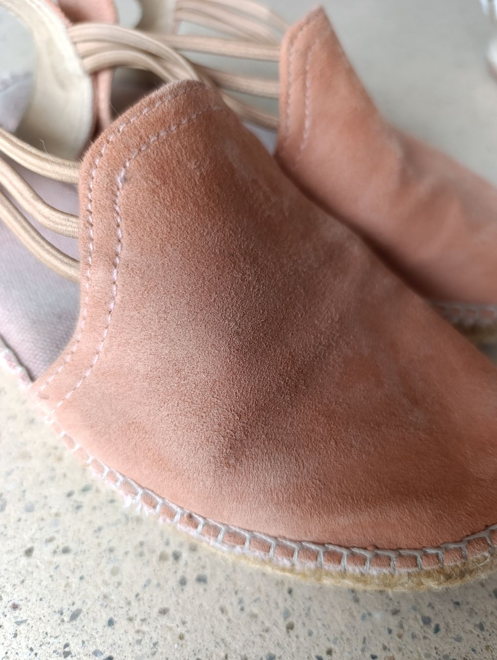 Scarpe da donna: Wildleder Altrosa Keilsandalen – Usato da Thalwil venduto da NiaBee 4