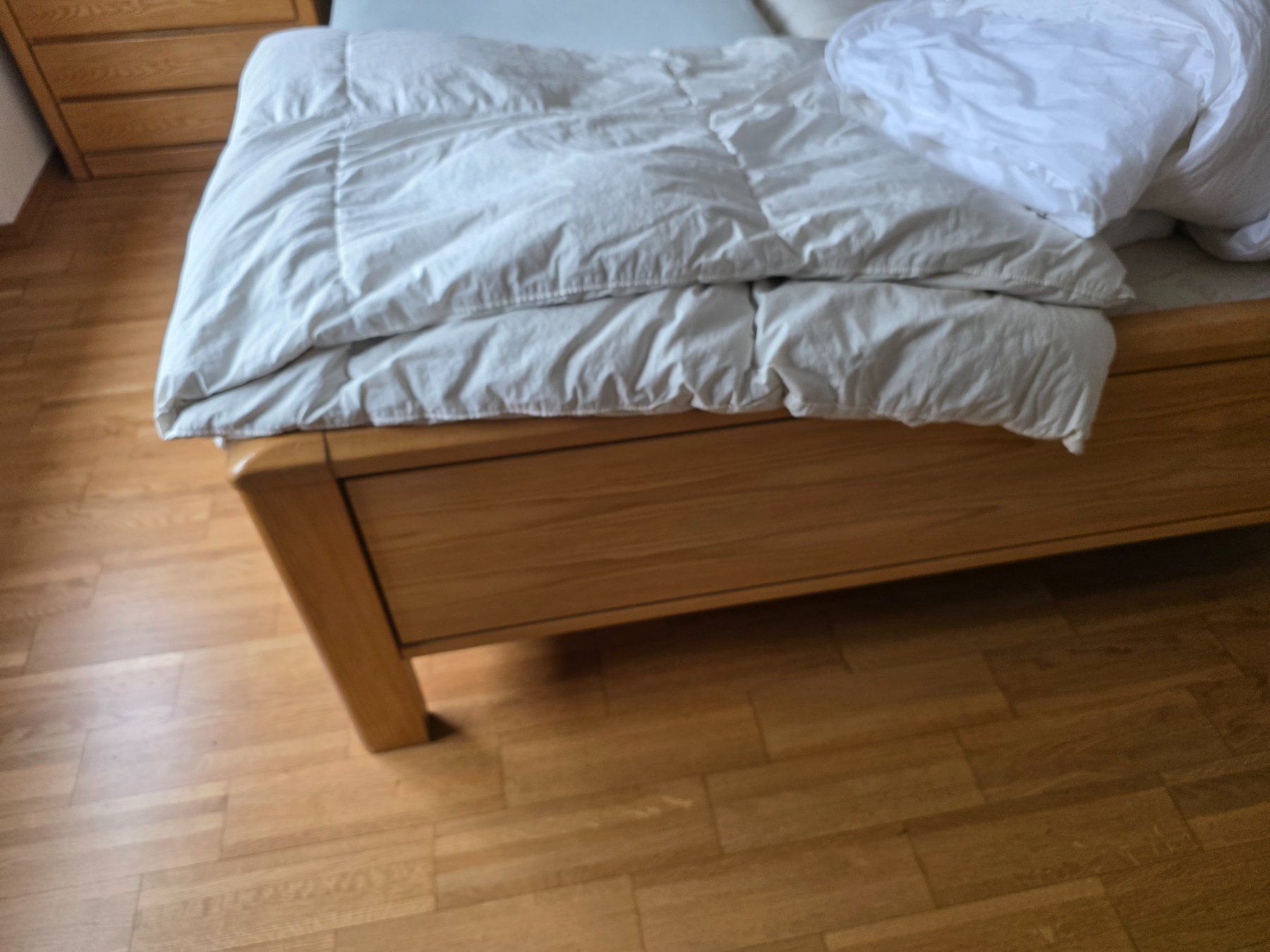 Lits: Schlafzimmer komplett – D'occasion à Biel-Bienne par Zuber06 1