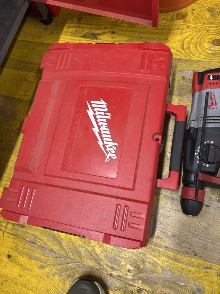 Milwaukee Trapani: Milwaukee PH 28 X Trapano perforatore – Usato da basel venduto da Swiss._.1978 2