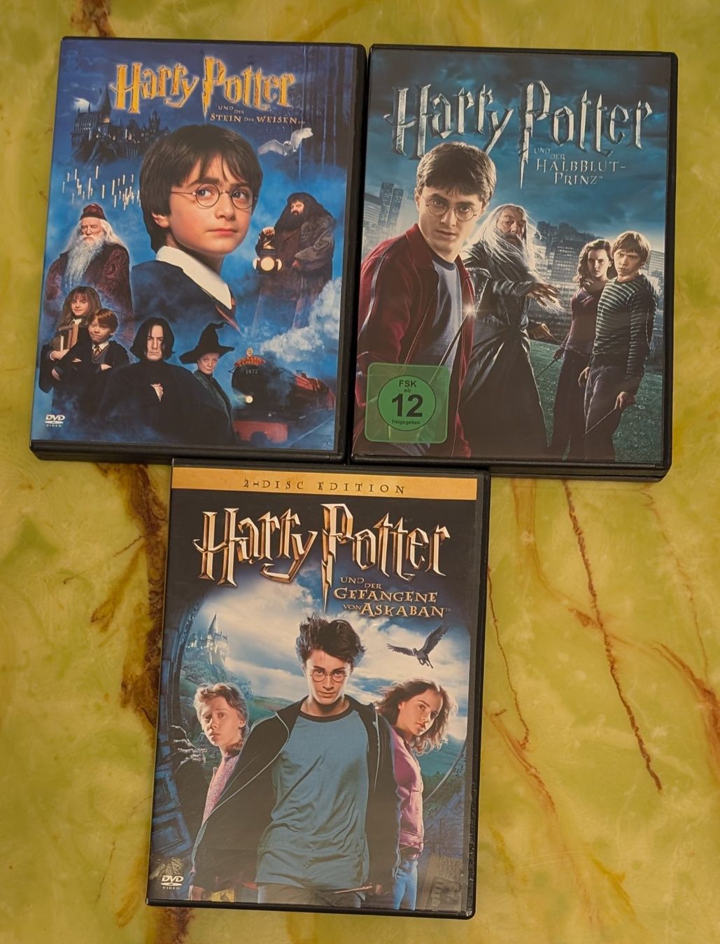 Tous les DVDs: DVD SetNr.41(Harry Potter 1 + 3 + 6) – D'occasion à Riehen par fab_972b