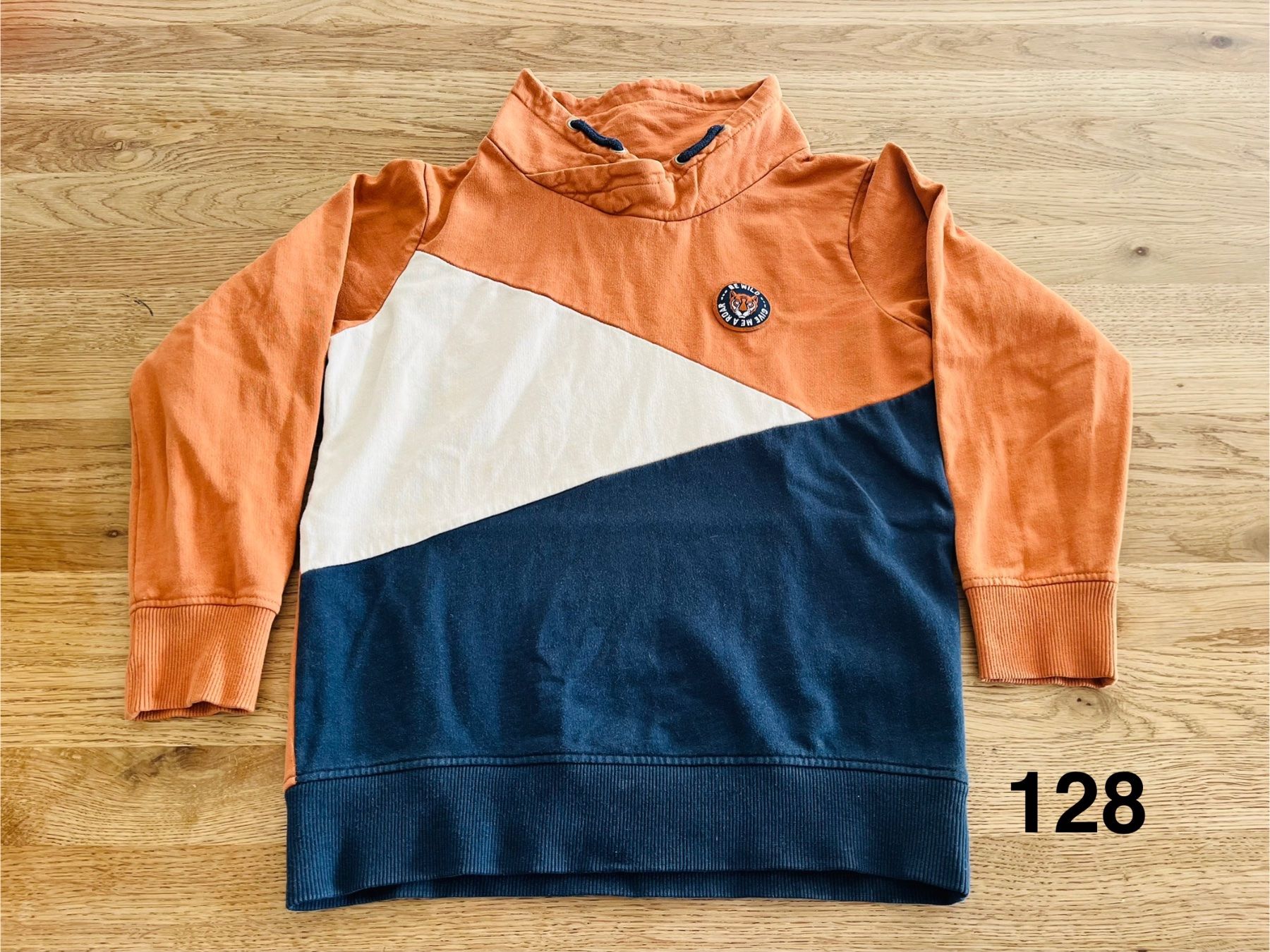 Maglioni & Felpe: Pullover mit Kragen, Grösse 128 – Usato da Konolfingen venduto da takkie