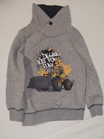 Grauer Kinderpullover mit Bagger Motiv, Grösse 110/116