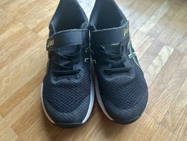 Asics Kinder Turnschuhe Grösse 32.5 schwarz