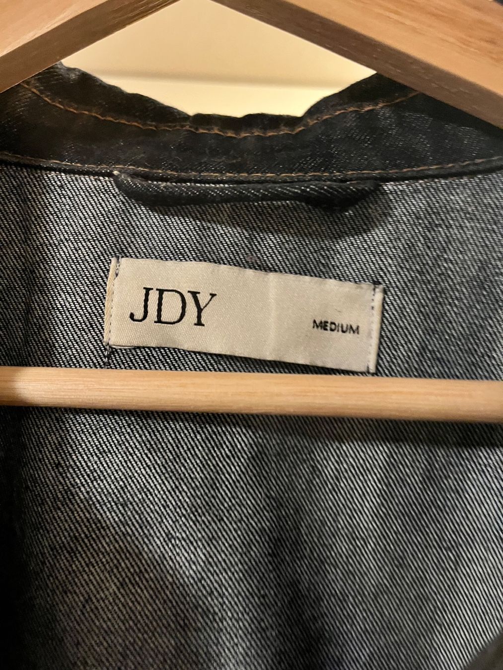 Giacche: JDY Leichte Jeansjacke – Nuovo (secondo la descrizione) da Jona venduto da car_6sp9 2