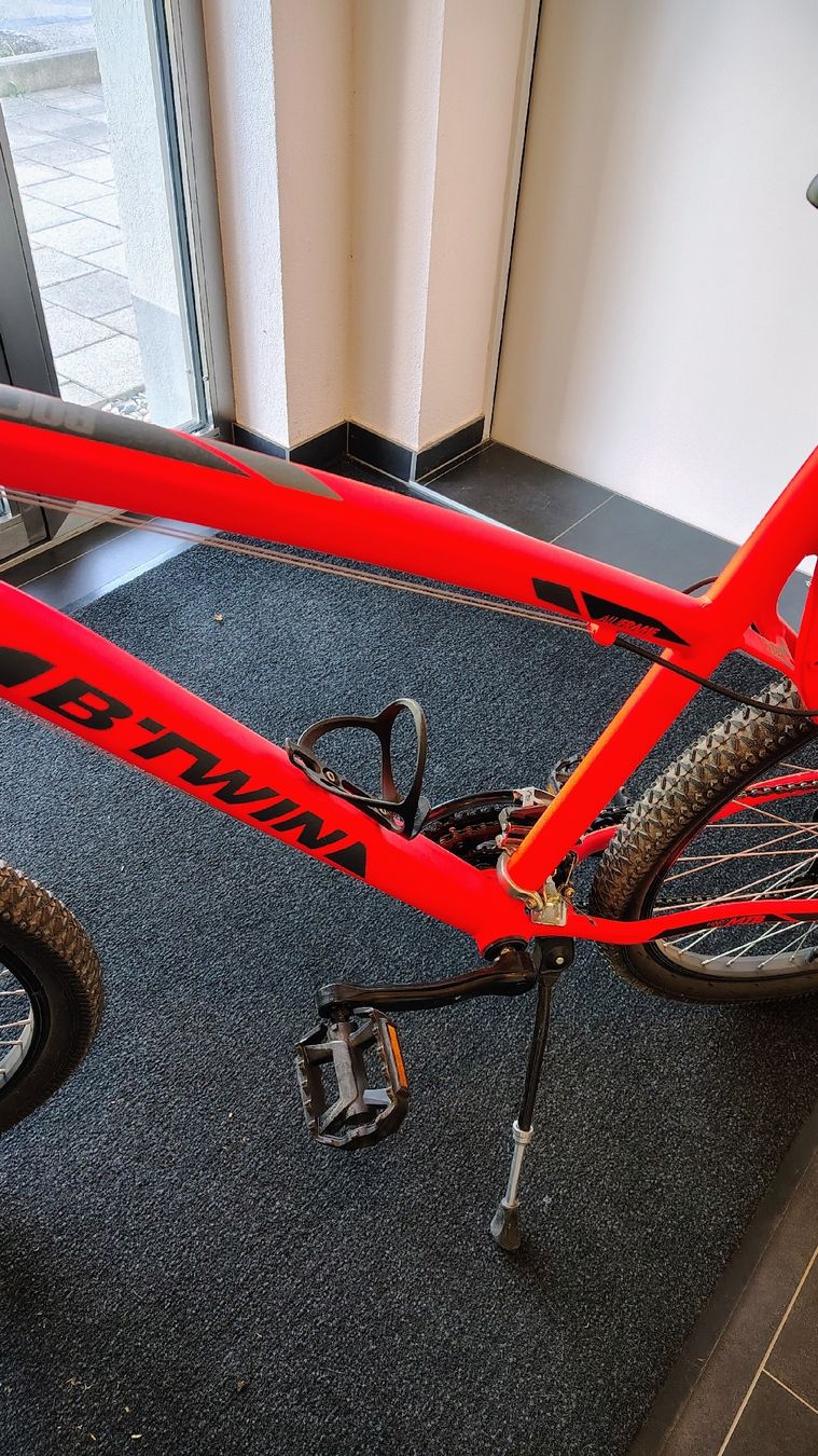 Biciclette: Velo taille M en bon état – Usato da Puidoux venduto da Sophia70 3