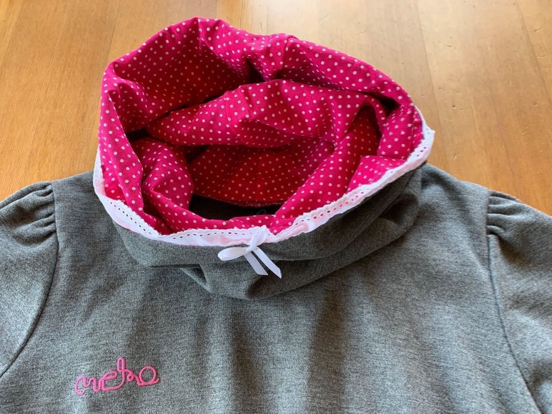 Maglioni & Felpe: Meko Hoodie – Usato da Stein am Rhein venduto da Karisma78 3