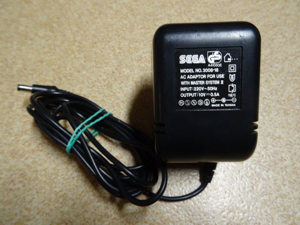 Alimentation secteur officielle sega master system 2 - ref 3008-1